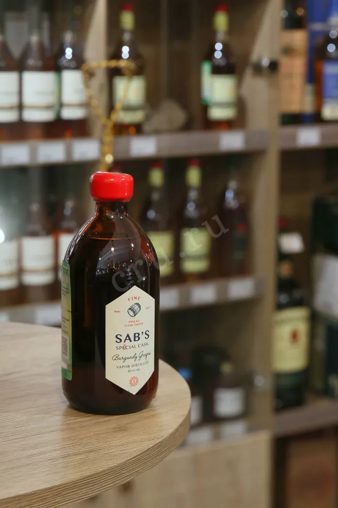В магазине Крю Профи SABs Special Cask Pineau Cask Finish 0.5 л