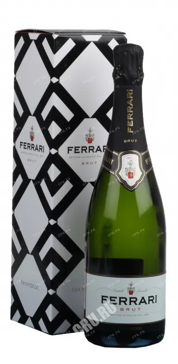 Фото — Игристое вино Trento DOC Ferrari Brut gift box  0.75 л