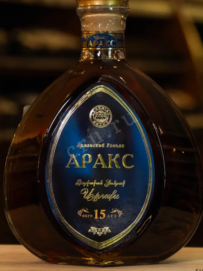 В магазине Крю Профи Araks 15 years 0.5 л
