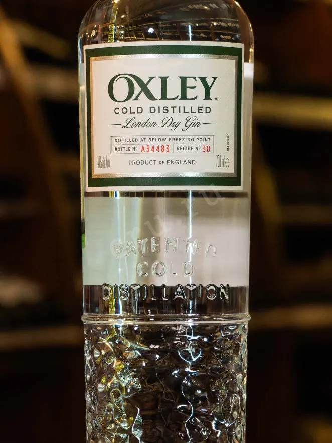 Пробка Oxley London Dry 0.7 л