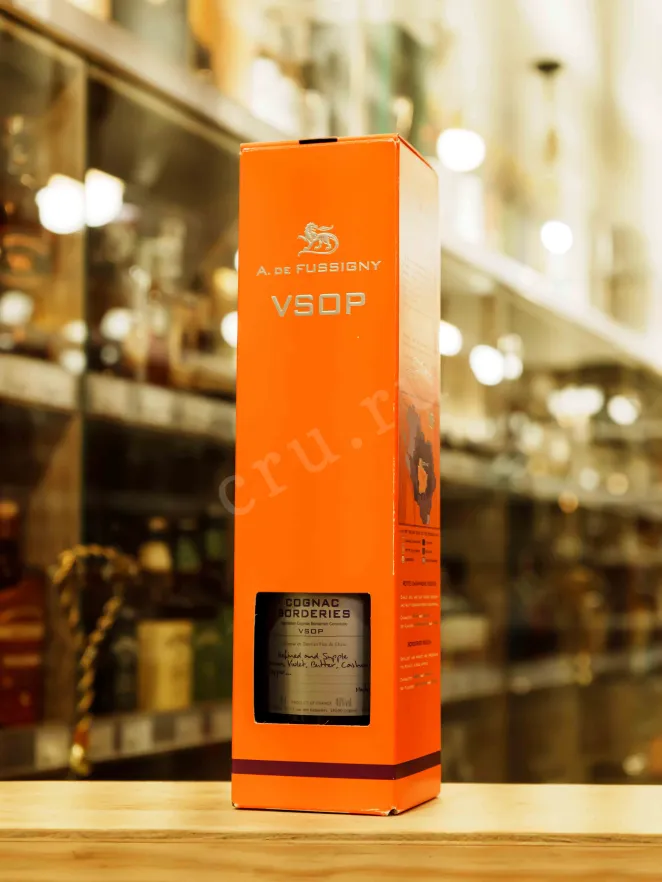 В магазине Крю Профи A. de Fussigny  Borderies Crus du Collection VSOP gift box 0.7 л