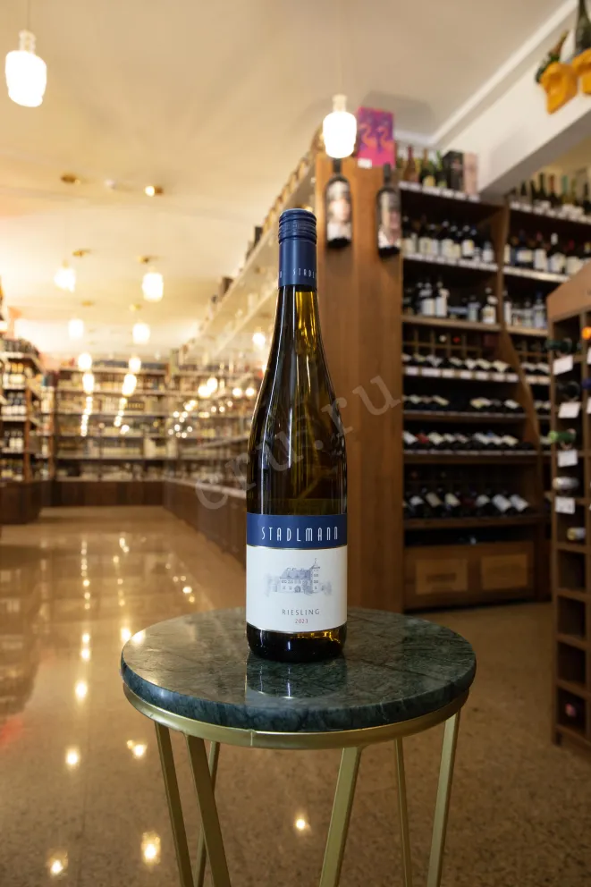 В магазине Крю Профи Stadlmann Riesling 2023 0.75 л