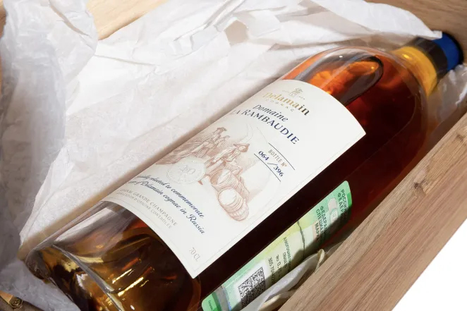 В деревянной коробке Delamain Domaine La Rambaudie Grand Champagne In wooden box 2014 0.7 л