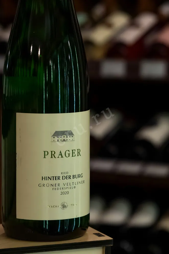 В магазине Крю Профи Hinter der Burg Gruner Veltliner Federspiel 2020 0.75 л