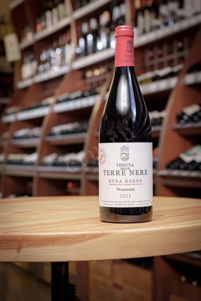 В магазине Крю Профи Tenuta delle Terre Nere Etna Rosso Moganazzi 2021 0.75 л
