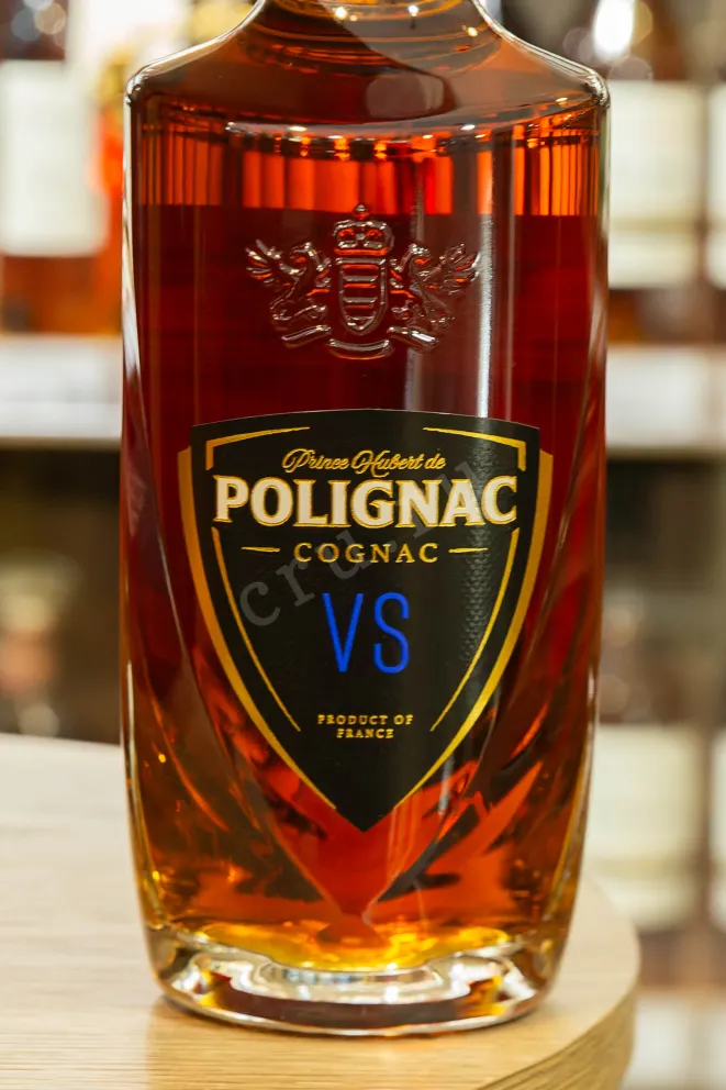 В магазине Крю Профи Prince Hubert de Polignac VS in gift box 0.7 л