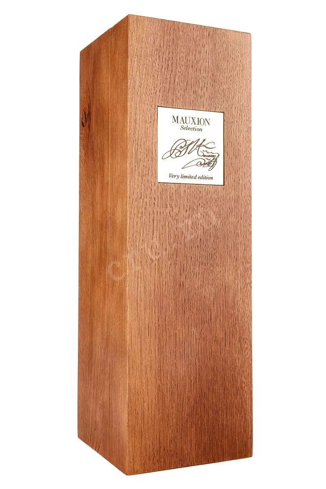 Деревянная коробка Mauxion Selection Grand Champagne 1994 0.7 л