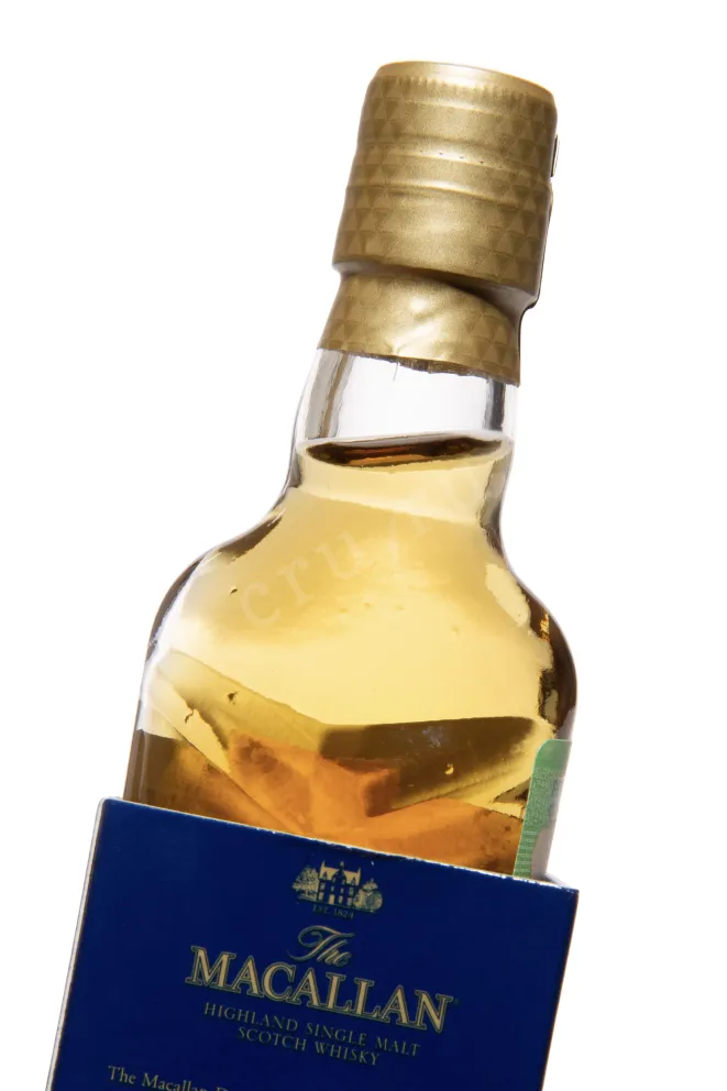 В подарочной коробке Macallan 12 Years Old Double Cask in gift box 0.05 л