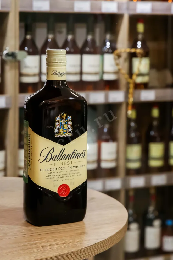 В магазине Крю Профи Ballantines Finest 0.75 л