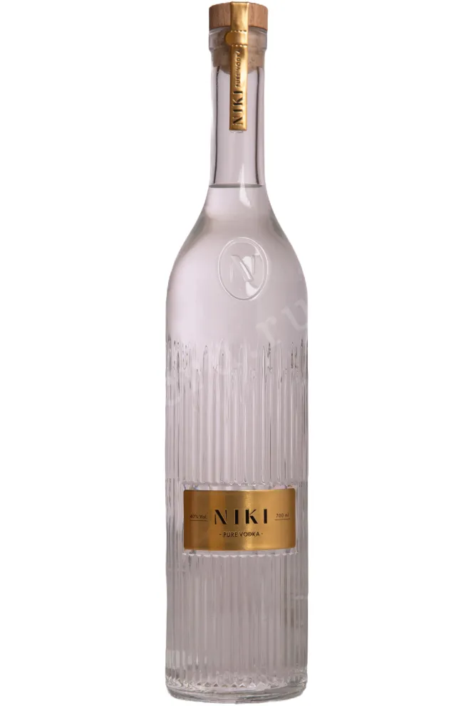 Бутылка Niki Pure in tube 0.7 л