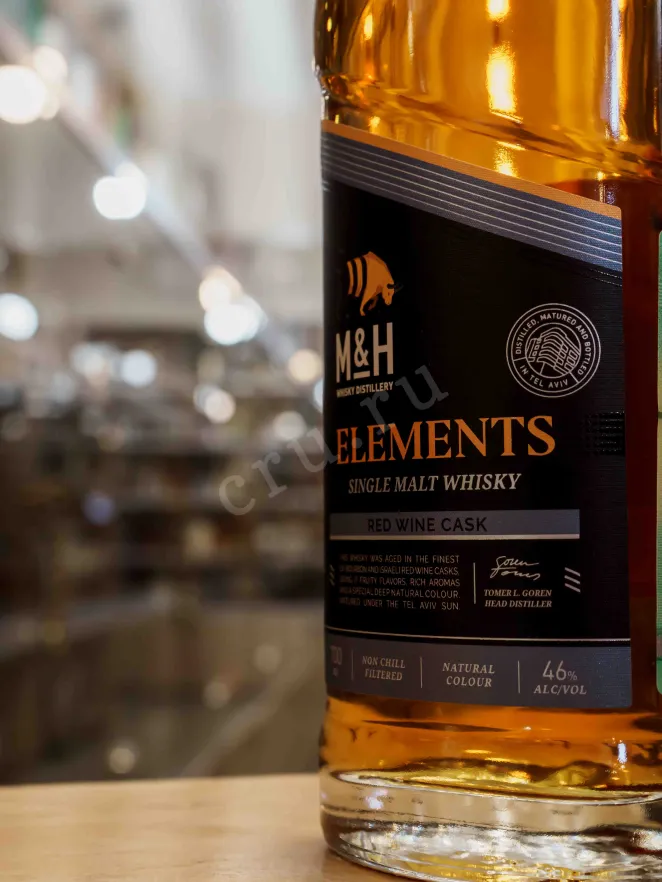 В магазине Крю Профи M&H Elements Red Wine 0.7 л