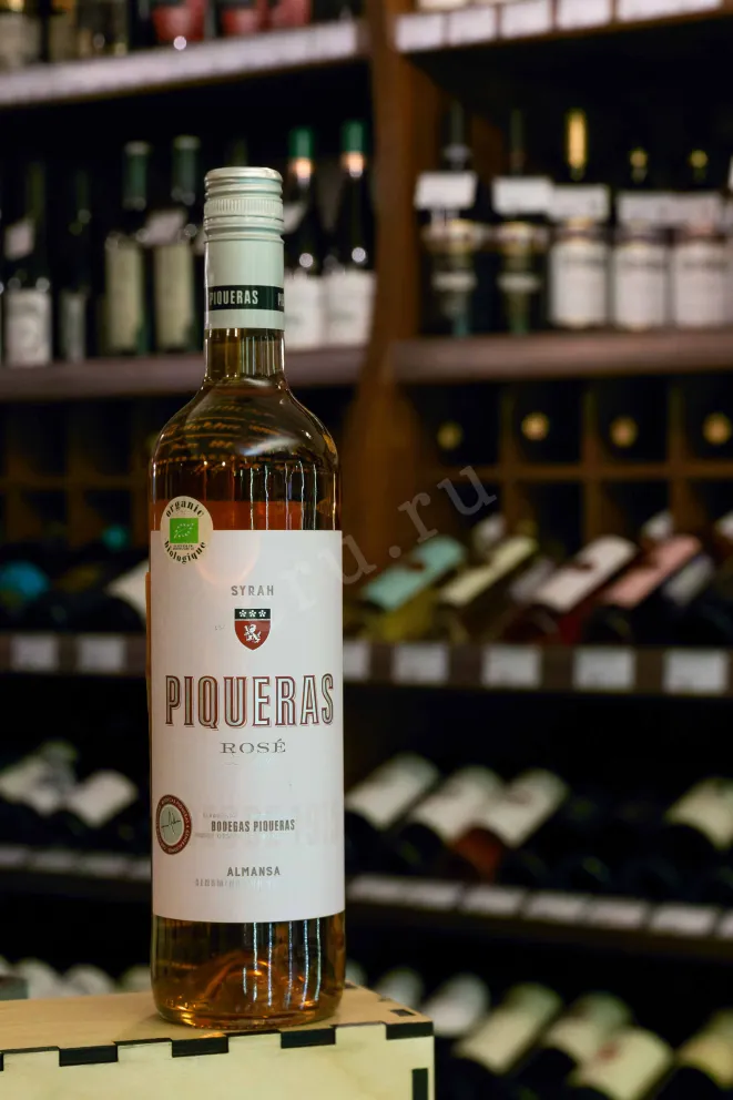 В магазине Крю Профи Piqueras Rose Label 2020 0.75 л