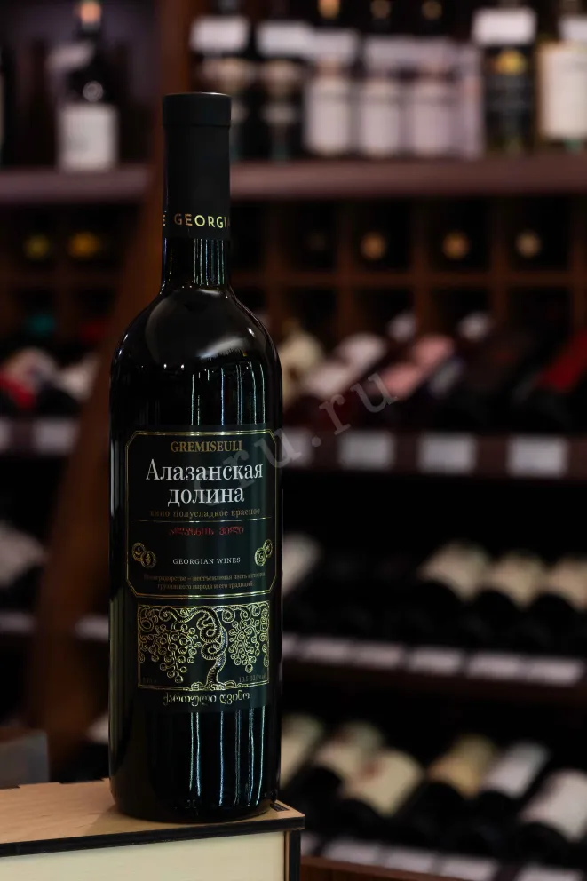 В магазине Крю Профи Gremiseuli Alazani Valley Red Semi-Sweet 2023 0.75 л