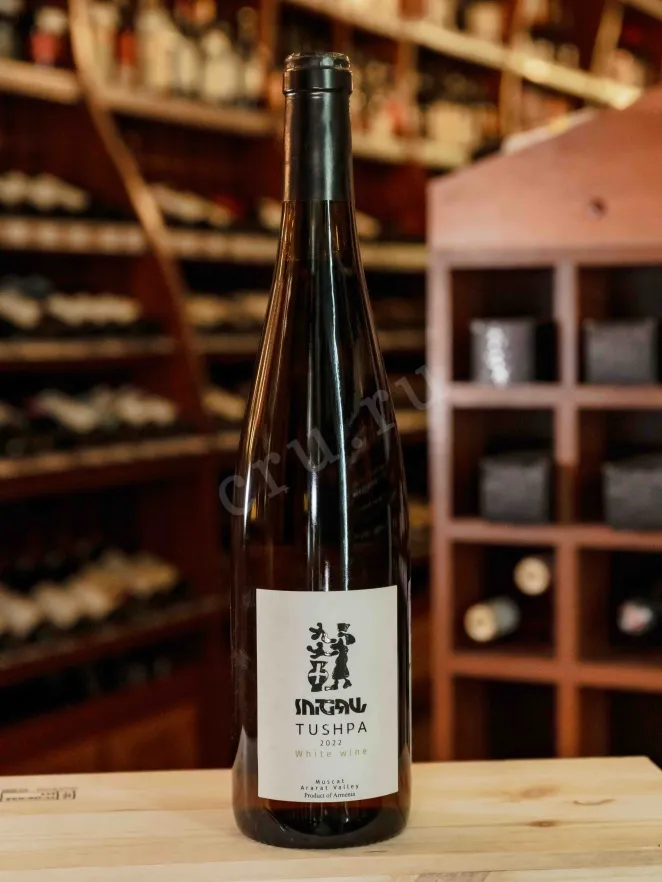 В магазине Крю Профи Tushpa Muscat Ararat Valley  2022 0.75 л