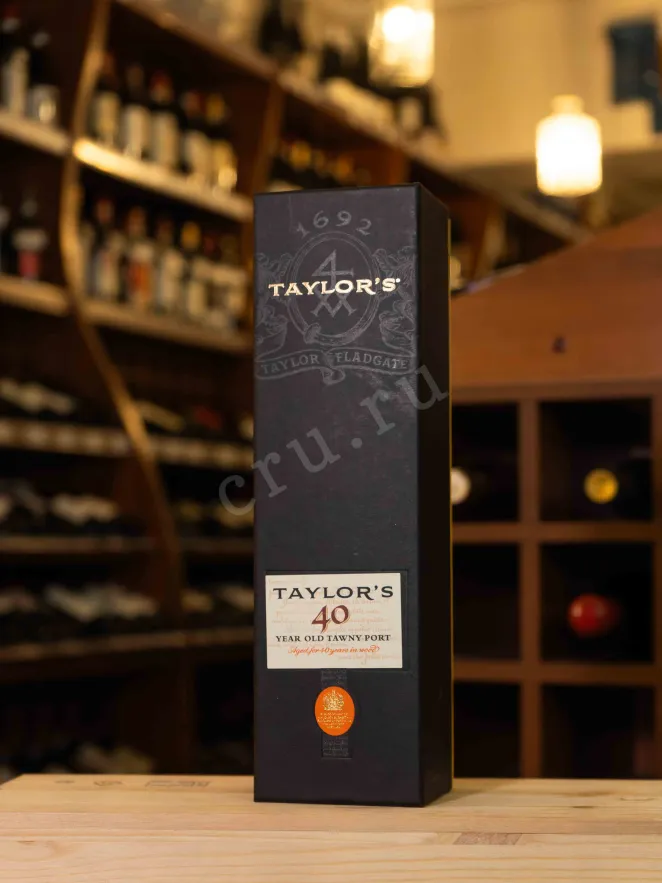 В магазине Крю Профи Taylors Tawny Port 40 Years Old with gift box 1982 0.75 л