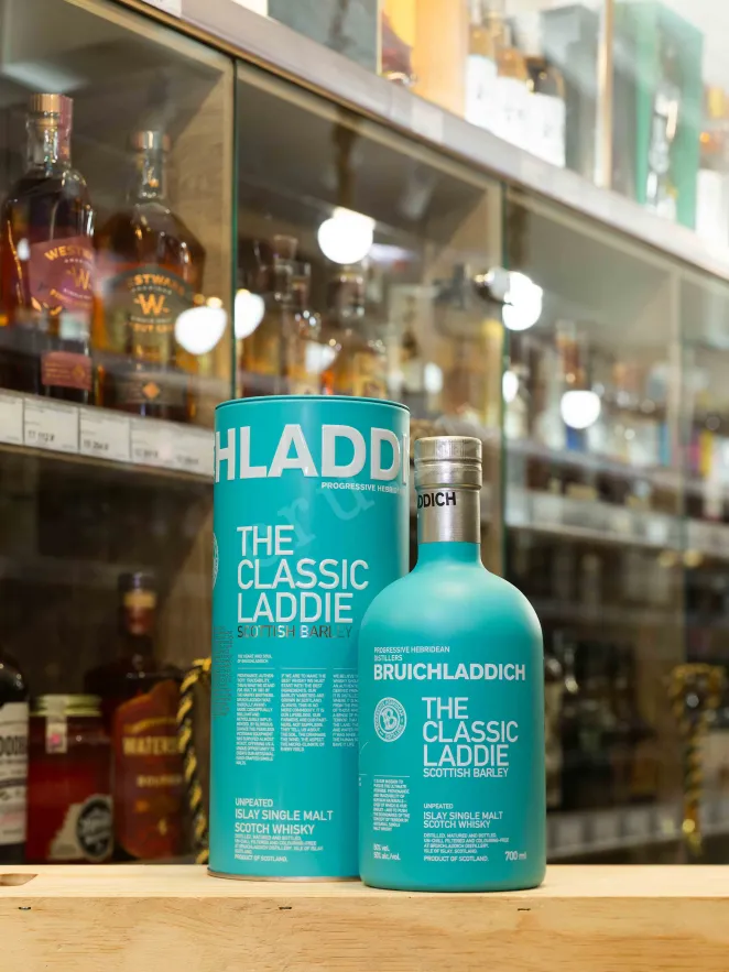 В магазине Крю Профи Bruichladdich Classic Laddie Scottish Barley in tube 0.7 л