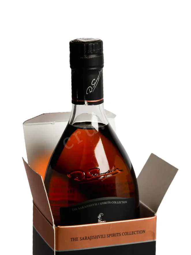 В подарочной коробке Sarajishvili VSOP in gift box 0.5 л