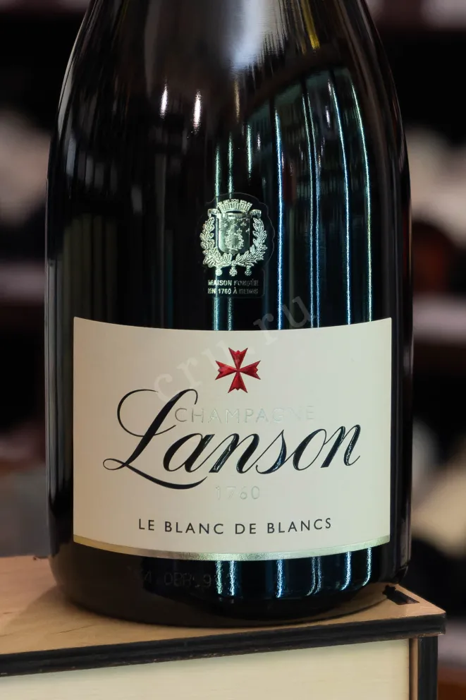 В магазине Крю Профи Lanson Le Blanc de Blancs Brut gift box 2021 0.75 л