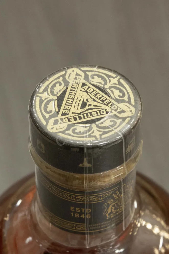 Пробка Aberfeldy 18 Years Old Cabernet Sauvignon Wine Cask Finished in tube 0.7 л