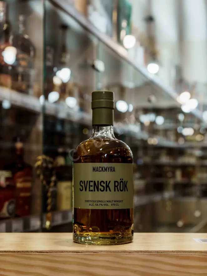 В магазине Крю Профи Mackmyra Svensk Rok in gift box 0.7 л