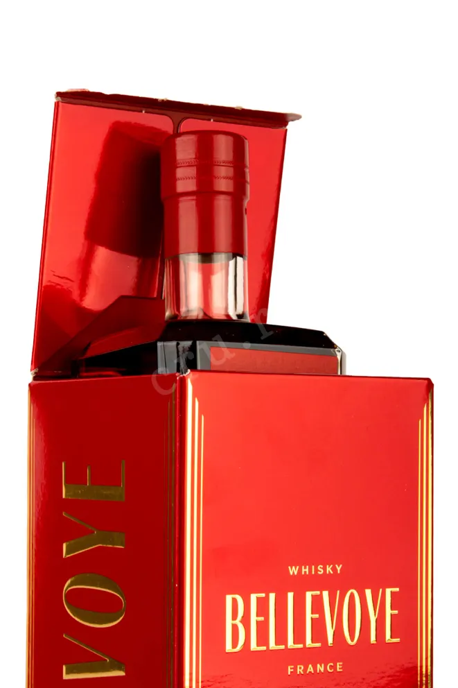 В подарочной коробке Bellevoye Triple Malt Finition Grand Cru  0.7 л