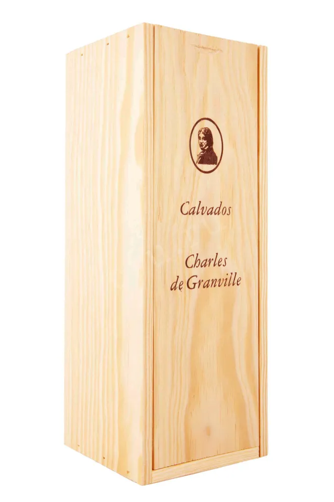Деревянная коробка Charles de Granville 25 Ans 0.7 л