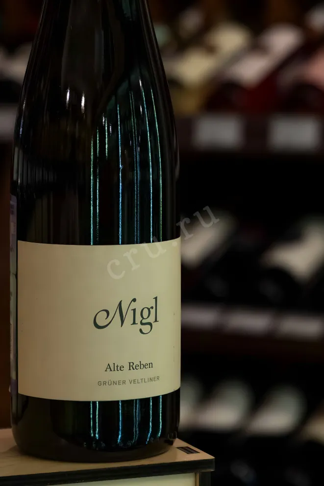 В магазине Крю Профи Nigl Gruner Veltliner Alte Reben Kremstal 2020 0.75 л