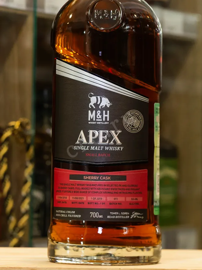В магазине Крю Профи M&H Apex Sherry Cask gift box 0.7 л
