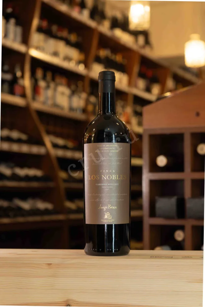 В магазине Крю Профи Finca Los Nobles Cabernet Bouchet 2017 0.75 л