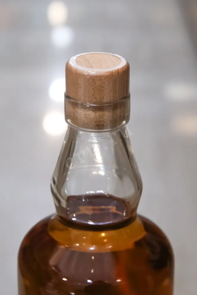 Пробка Tenjaku Mizunara Cask 12 years in gift box 0.7 л