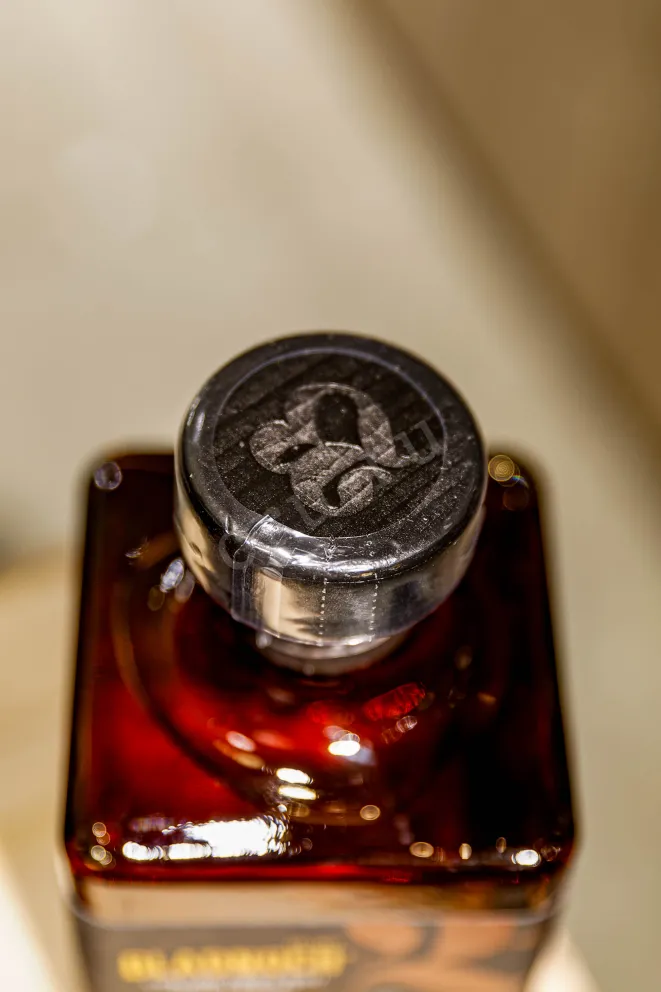 Пробка Bladnoch Alinta 3 years in gift box 0.7 л
