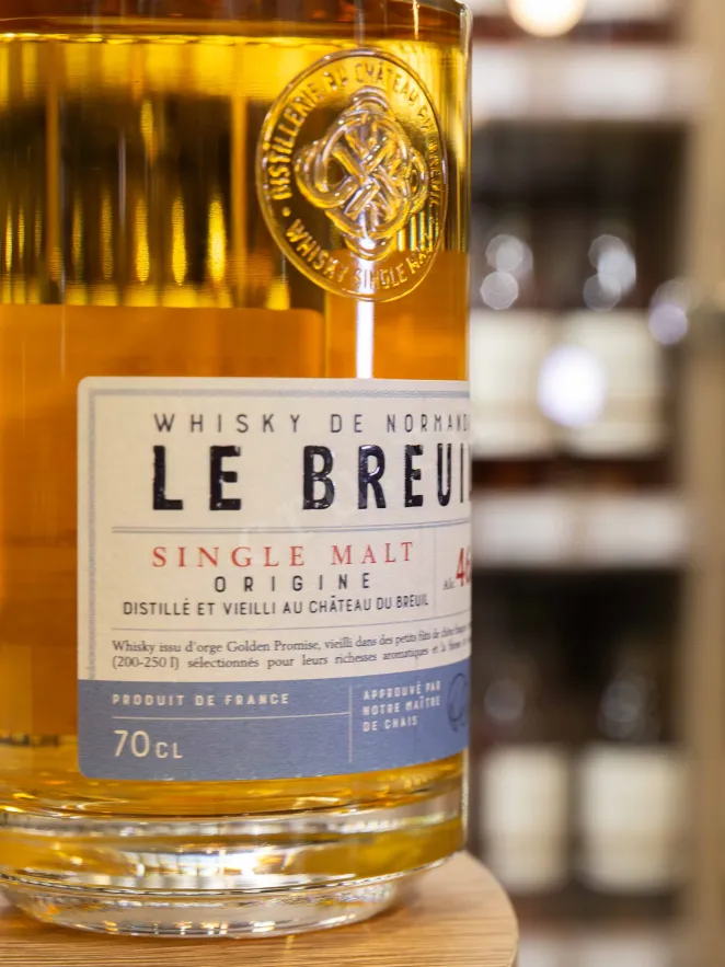 В магазине Крю Профи Le Breuil Single Malt Origine gift box 0.7 л