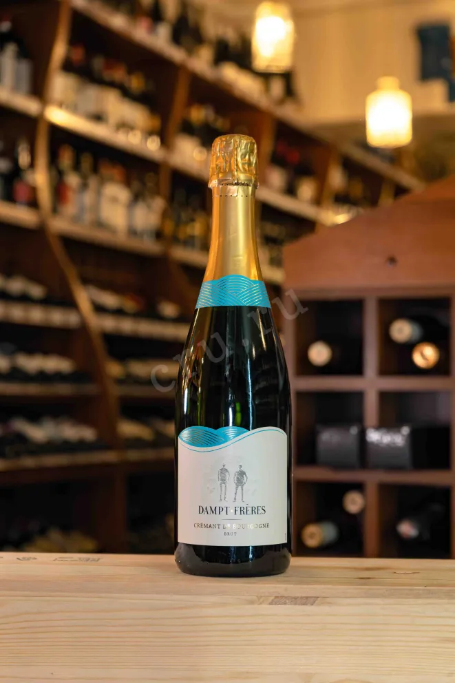 В магазине Крю Профи Dampt Freres Cremant de Bourgogne 2020 0.75 л