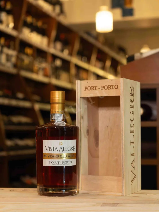 В магазине Крю Профи Porto Vista Alegre 20 years old wooden box 2002 0.5 л