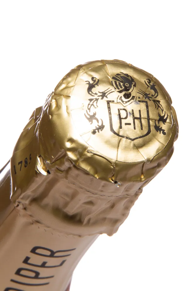 Пробка Piper Heidsieck Champagne Cuvee Brut in gift box Lipstick 2019 0.75 л