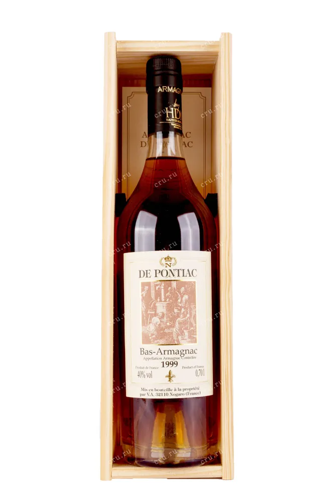 В деревянной коробке De Pontiac Bas-Armagnac wooden box 1999 0.7 л