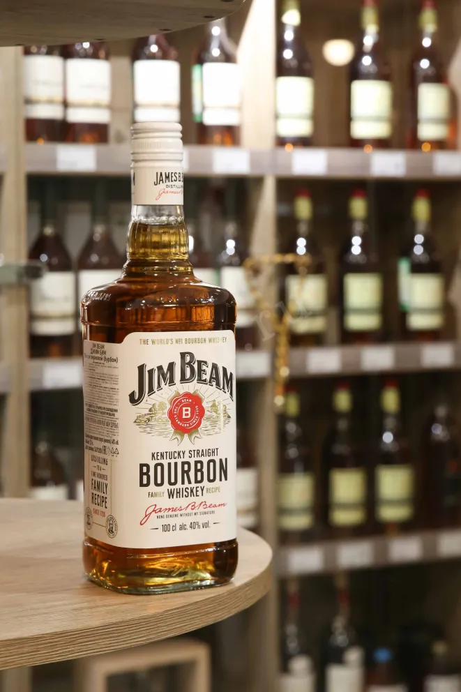 В магазине Крю Профи Jim Beam 1 л