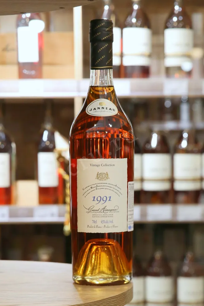 В магазине Крю Профи Janneau 1991 0.7 л