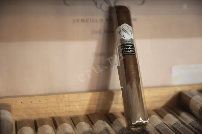 В магазине Крю Профи Sencillo Platinum Duoble Robusto