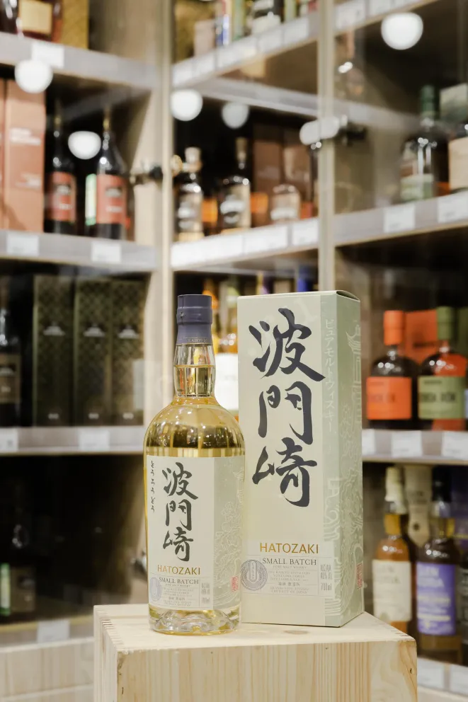 В магазине Крю Профи Hatozaki Pure Malt 0.7 л