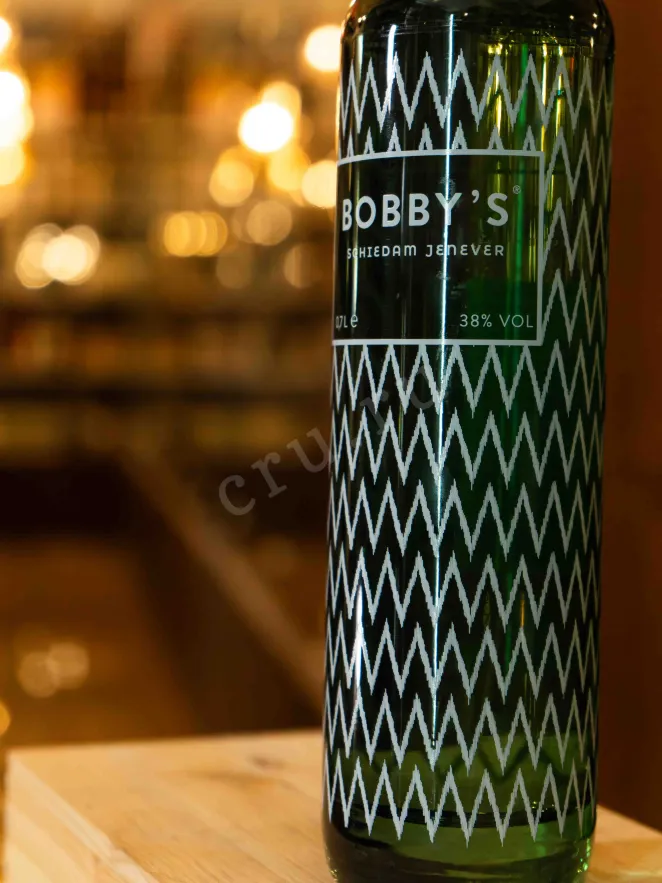 В магазине Крю Профи Bobby's Schiedam Jenever 0.7 л
