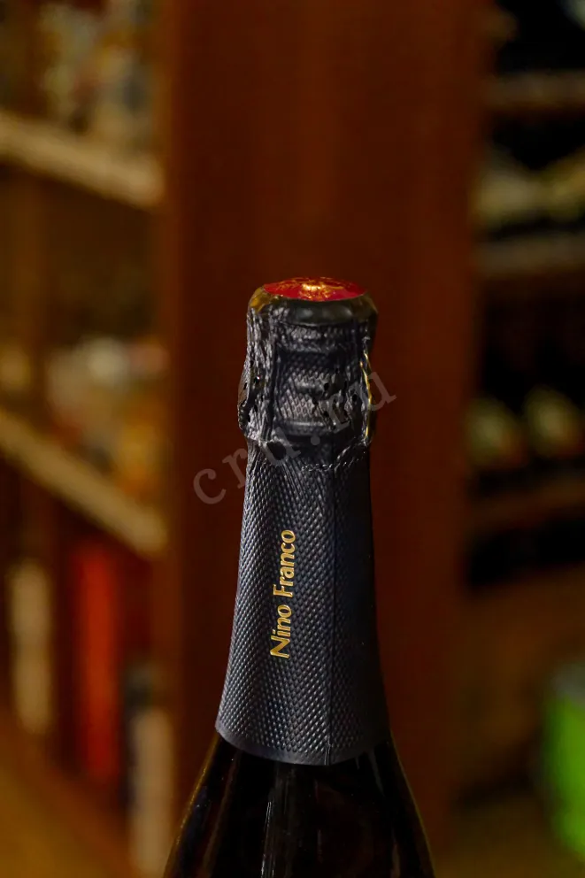 Пробка Nino Franco Rustico Prosecco Brut 2024 0.75 л