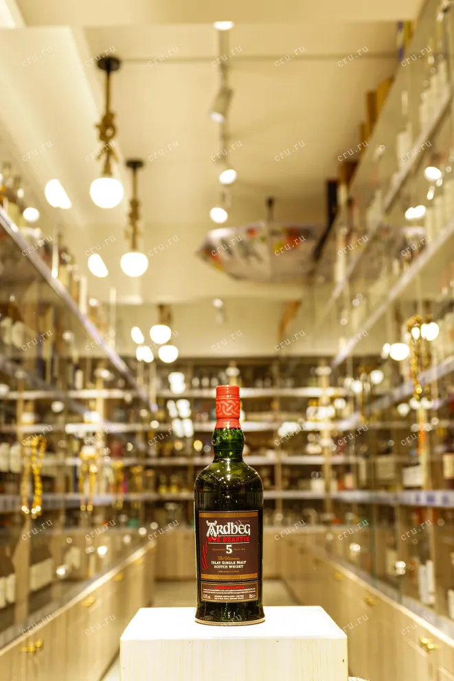 В магазине Крю Профи Ardbeg Wee Beastie 5 years 0.7 л