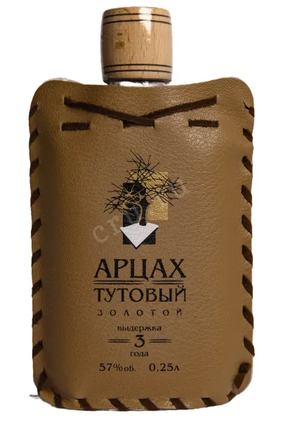 Водка Арцах Тутовая Золотая в кожаном чехле  0.25 л