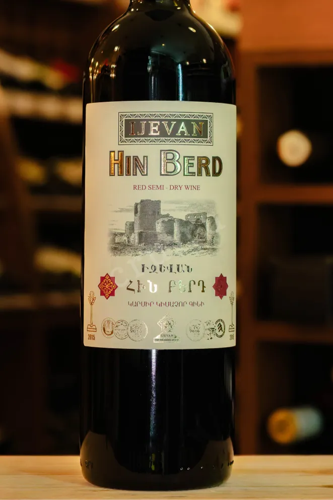 В магазине Крю Профи Ijevan Hin Berd Red Semi-Dry 2024 0.75 л