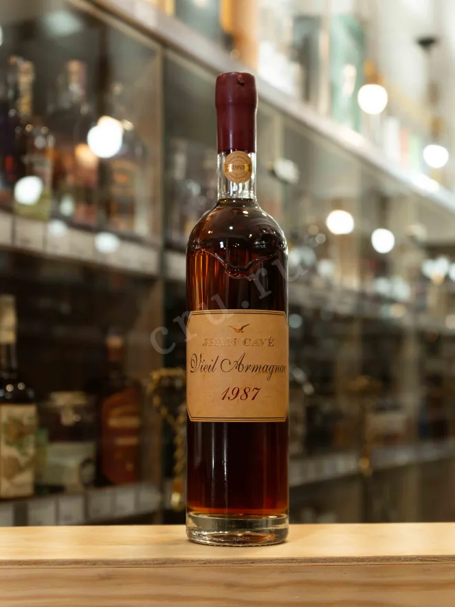 В магазине Крю Профи Jean Cave Vieil Armagnac AOC wooden box 1987 0.7 л