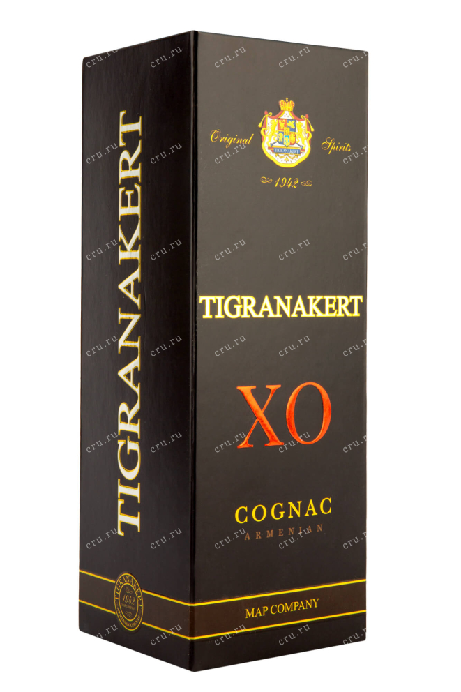 Подарочная коробка Tigranakert XO 8 years 0.5 л