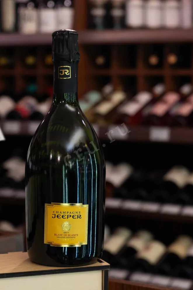 В магазине Крю Профи Jeeper Grand Reserve Blanc de Blancs 2018 0.75 л