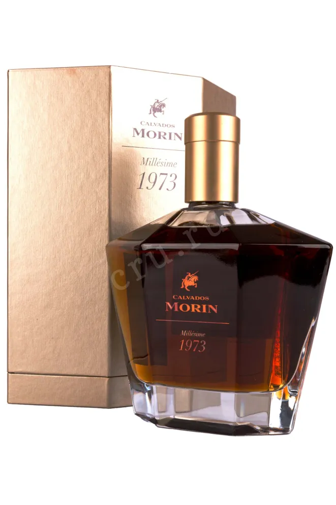 Кальвадос Morin Millesime 1973 gift box 1973  0.7 л