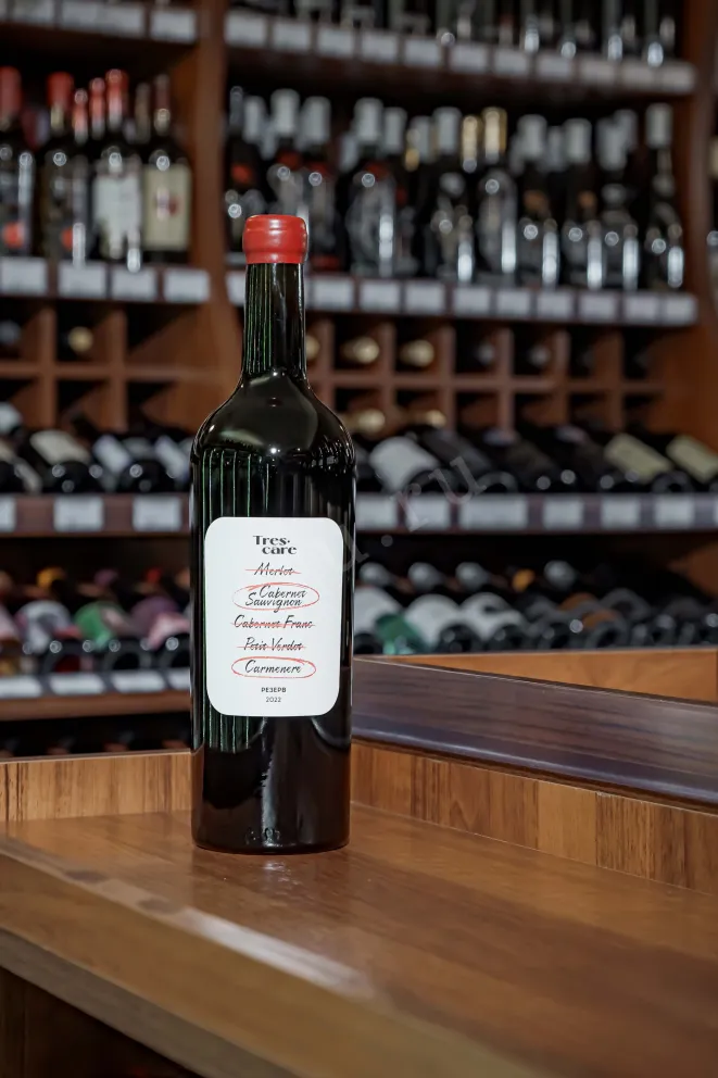 В магазине Крю Профи Trescare Resrve Cabernet Sauvignon Carmenere 2022 0.75 л